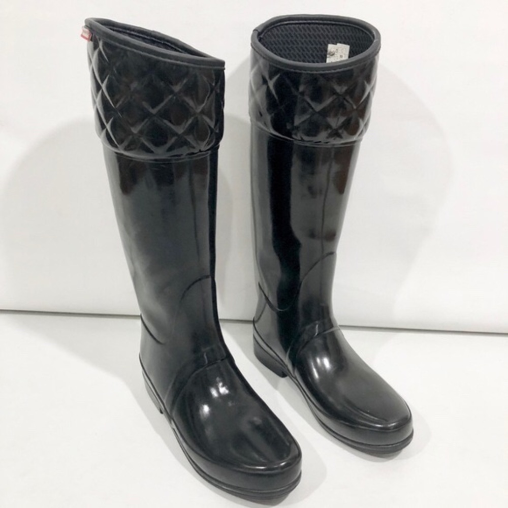 Quilted top hunter boots